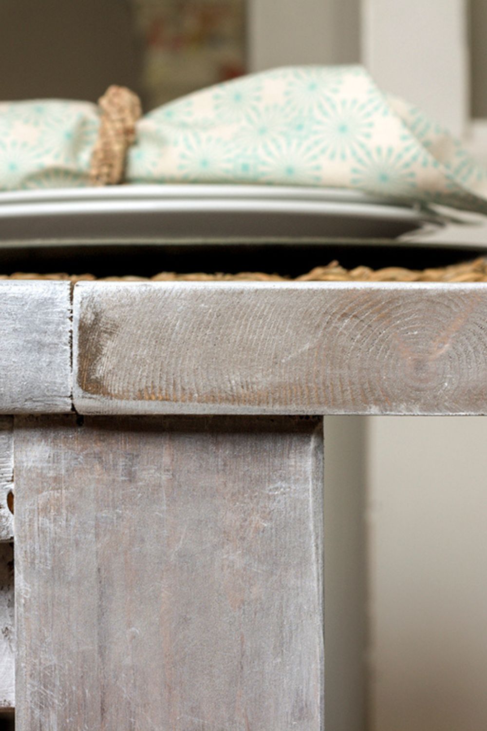 How to White Wash Over Stain with Minwax White Wash Pickling Stain