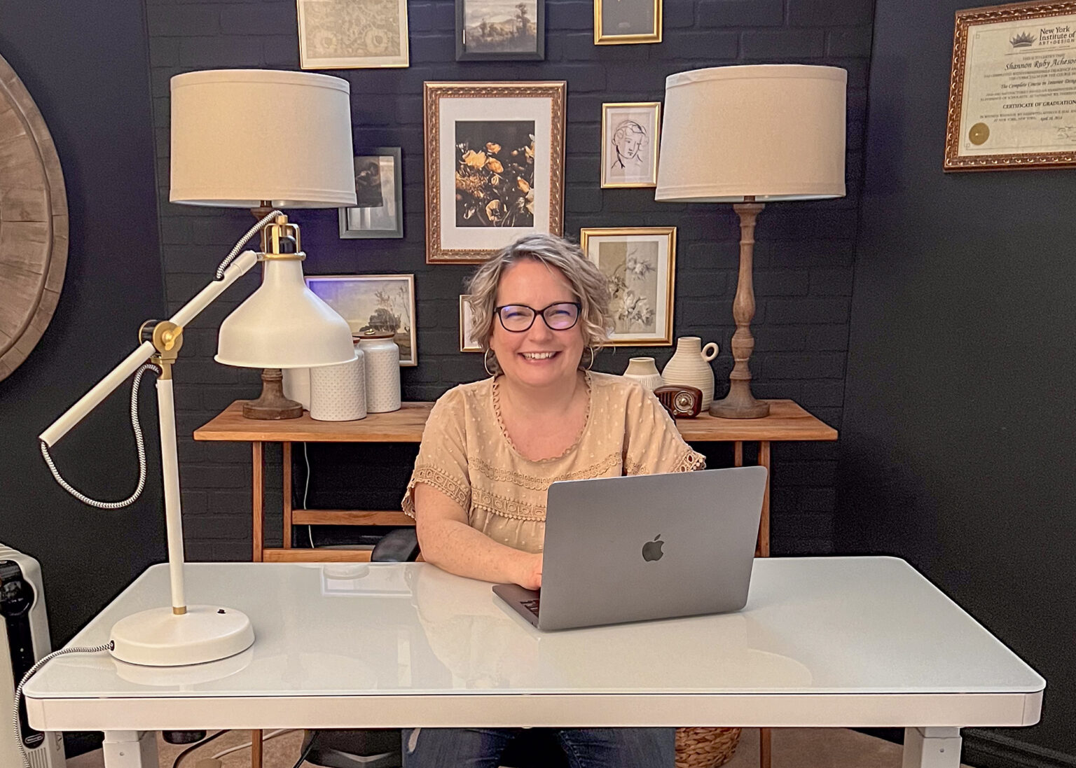 5 Decluttering Methods: How to Fit Decluttering Into Your Busy Schedule
