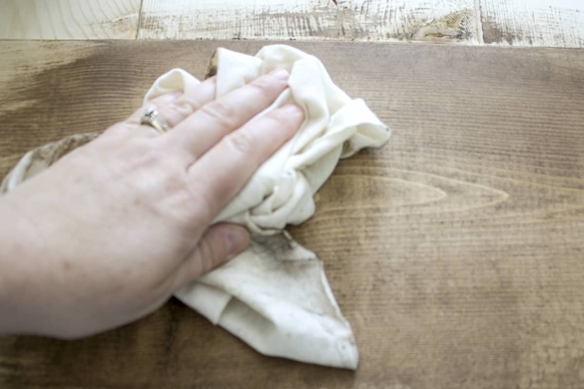 How to White Wash Over Stain with Minwax White Wash Pickling Stain