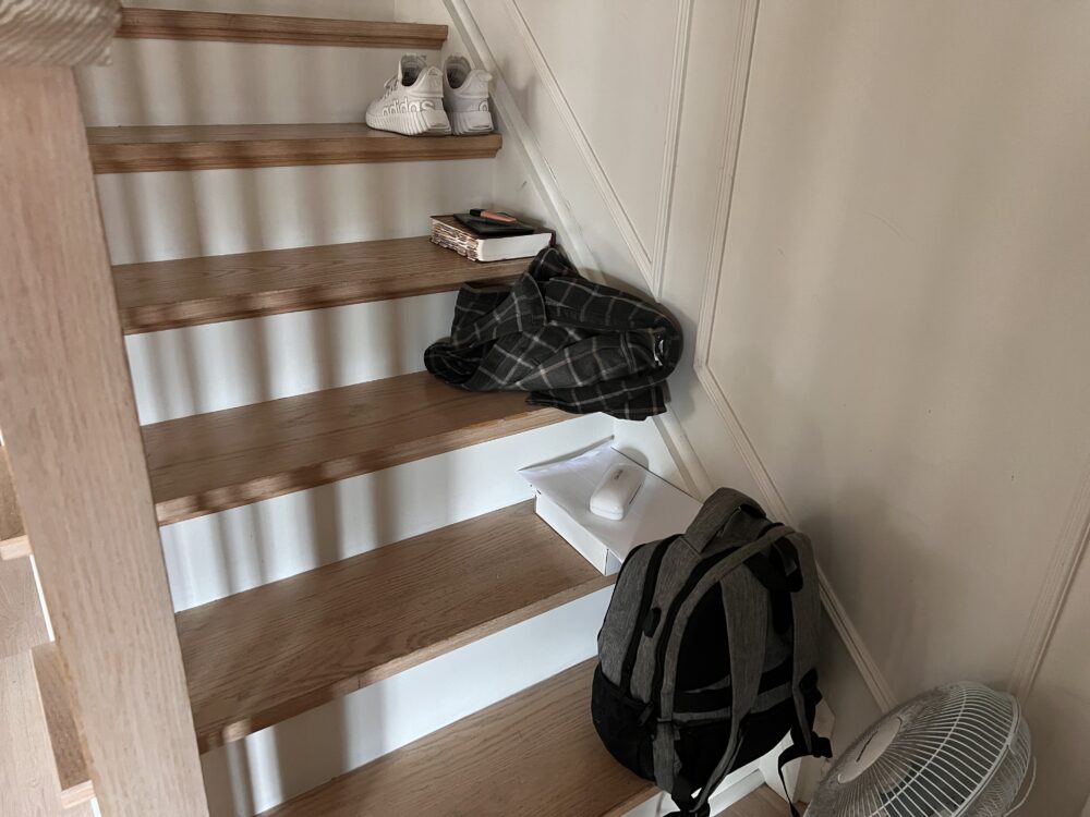 stuff on stairs horizontal