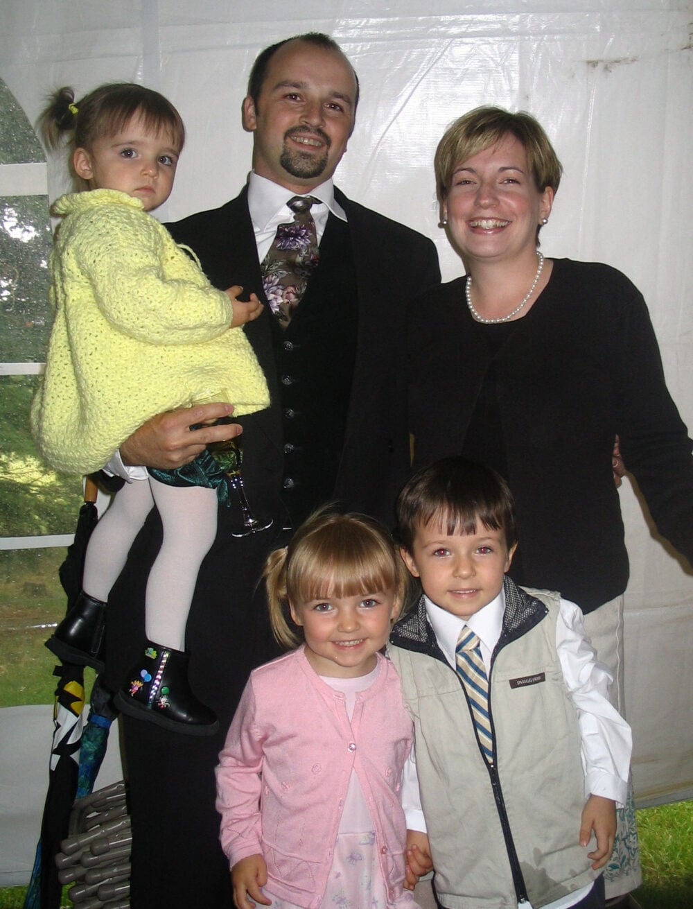 dean, shan kids at wedding